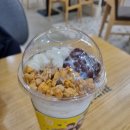 요새 품절대란이라는 메가커피 팥빙팥빙파르페 먹어본 후기