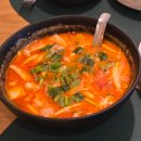 블룸사이드 | 푸켓 빠통비치 음식 맛집 글로우 블룸(Glow Bloom) 에어컨 똥양꿍 팟타이 후기, 구글평점 4.9점 찐맛집