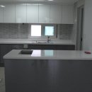 순천 오천지구 호반베르디움 공동구매 시공 중@*싱크대상판광택.인조대리석.아트월만 고집한 전문업체 연마기로 **반짝반짝** 이미지