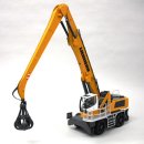 Liebherr LH80 Wheeled Material Handler with Grapple 이미지
