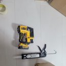 대방아파트 인근 | 화성 새솔동 대방2차 문틀 벌어짐 해결! 도어스토퍼 실리콘 &amp; 실타카 보수 후기