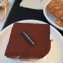 청평하다 | 가평드라이브 북한강대형카페 투썸플레이스 청평리버점