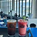 the 9 PC CAFE | 영종도 오션뷰 카페 추천 예쁜 구읍뱃터 카페 : The november 라운지