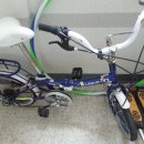 16인치 자전거와 실내자전거 이미지