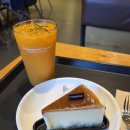 투썸플레이스보문호수점 | 경주 투썸플레이스 보문호수점 뷰맛집 카페 홍시 주스, 뉴욕 치즈