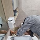 수링 | 수링 후기 | 화장실 선반 하나 바꿨을 뿐인데... 욕실 분위기가 완전히 달라졌어요