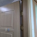 해남철물 | 안산시 사동 주택 화장실문 경첩 교체, 녹 방지 스텐 경첩으로 부드럽게 해결!