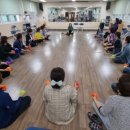 뇌건강 웃음치료운동 이미지