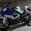 2016년식 BMW S1000RR 스페셜칼라 팝니다. 이미지