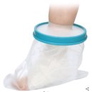 발톱 빠짐 그대로 붙여서 봉합 했습니다.