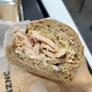 별도연대 | 연대동문 맛집 퀴즈노스 사이즈 비교 다이어트 메뉴 추천 칼로리