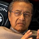Mahathir tells of plans to build another Proton 이미지