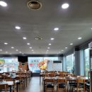 장비빔국수와 굴국밥 보쌈 이미지