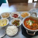 엄마돈국수 이미지
