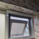 구로-현장-구로-1402 | 방충망 없는 창문 벌레 유입 해결 창문형 롤업 방충망 설치 시공