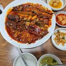 가마솥통돼지김치찜 이미지