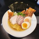 비유화 | 신사역라멘 멘쇼쿠 - 본토의 맛, 아니 그 이상! 이색 아부라소바와 진짜 청탕라멘이 있는 곳.