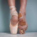 피나는 노력으로 한 이미지