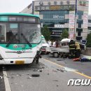 성남 고가도로서 버스·트럭 충돌 1명 사망 이미지