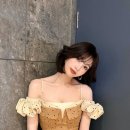 '크러쉬♥' 조이, 뼈말라인데 글래머…쇄골엔 빗물 고일 듯 이미지