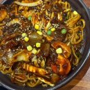 돈되는짜장 | 평일 저녁에도 웨이팅 있는 부산 초읍 맛집 김춘장, 유산슬 쟁반짜장 솔직 후기