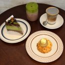 카페어바웃 | 서울 강남역카페. 디저트 맛집 대형 카페 썸띵어바웃커피 후기