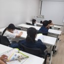 톡톡플러스영어학원