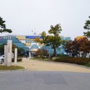유유자작