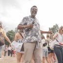 Dancing to Connect 이미지