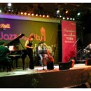 [Jazz and the City] 감미로운 슬픈 멜로디의 2006 스페이스 블루 &amp; Friends