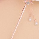 꽃나비 네일 이미지