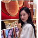 A Queen looks stunning in Louis Vuitton!! 이미지