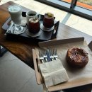 호암지 | 충주 호암동 카페 호암지 대형 카페 내돈내산 후기