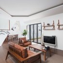 스테이 어라운드 이미지