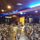 엠휘트니스 이미지