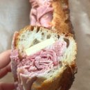 베리 | [빵 투어] 성심당 샌드위치정거장 / 잠봉뵈르 / 신상 스트롱베리 후기