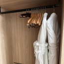 The Bar Gym(더빠짐) | 호텔 후기 | 레지던스와 호텔 차이, BAR M, 수영장, 헬스장, ATC Aaron’s Tourist Center, THE...