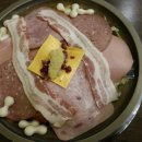 엉클 부대찌개 이미지
