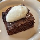 SK행복마을(101동) | 가좌역 근처 반려동물 동반 [마크사이드] 카페에서 쫀득 브라우니 먹은 후기