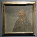 끌어안다 | 설 연휴에 볼 만한 서울 전시회 알폰스 무하 : 빛과 꿈 다섯번째 섹션 후기 @ 더 현대 서울 ALT.1