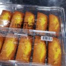 오븐에 구운 바나나 파운드 향이 진했던 케이크와 티타임