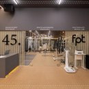 양재역 8번출구 앞 이미지