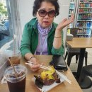 홍대 편의점에서 커피엔군고구마 이미지