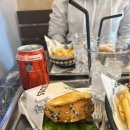 스태커스 | 압구정로데오버거 맛집 스태커스 OG 수제버거 후기