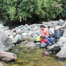 개울가 세탁 이미지