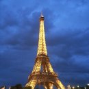 몽마르뜨 언덕과 베르사이유 궁전. 파리 에펠탑 이미지
