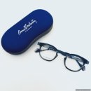 스퀘어 안경 이미지