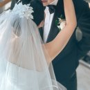 우아르웨딩 대망의 본식 드레스