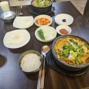 한우국밥 이미지