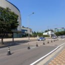 버스정류장(공항역) 이미지